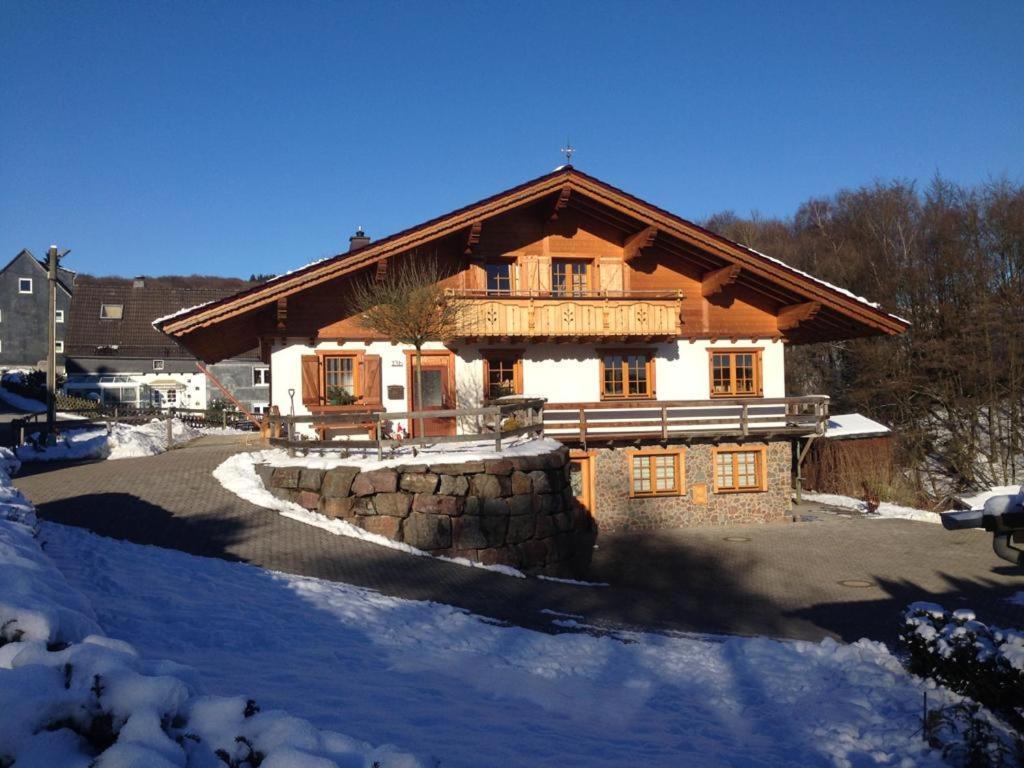 Appartamento Haus Alpenrose Zum Vic Wermelskirchen Esterno foto