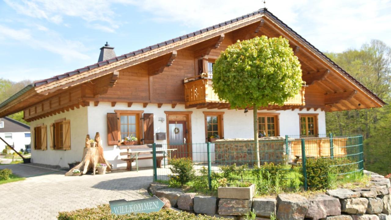 Appartamento Haus Alpenrose Zum Vic Wermelskirchen Esterno foto
