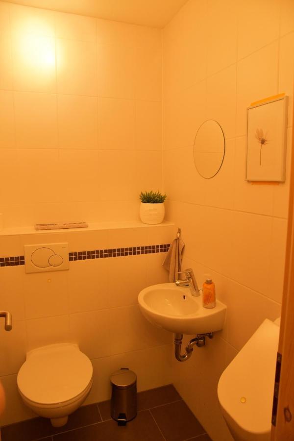 Appartamento Haus Alpenrose Zum Vic Wermelskirchen Esterno foto